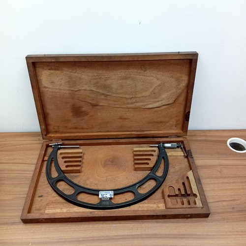 Starrett 2244m 300 - starrett, 300-400mm