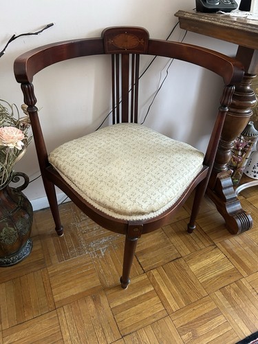 18th century pair corner - 18th, of