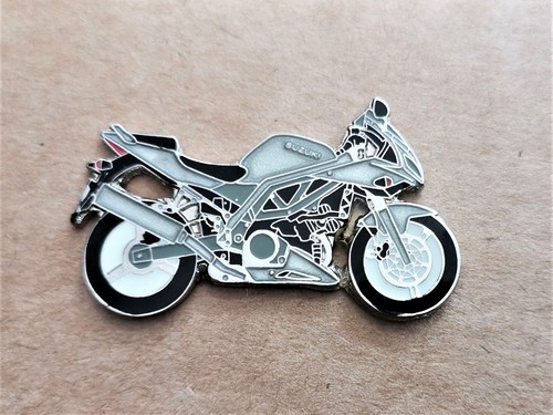Suzuki sv1000s lapel - suzuki,