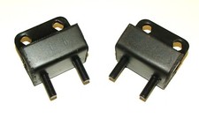 TRIUMPH STAG PAIR OF ENGINE MOUNTS