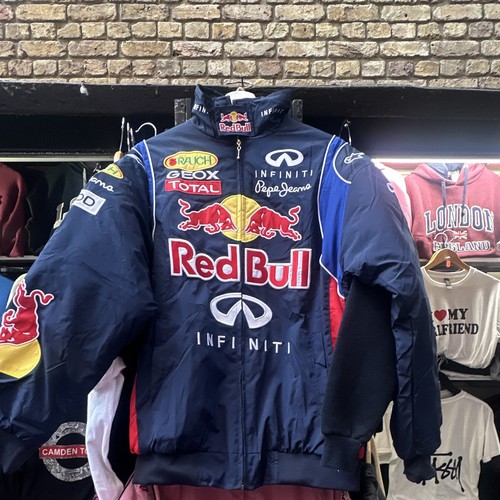 Red bull racing infiniti - red,