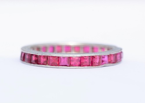 Platinum antique art - platinum, ruby