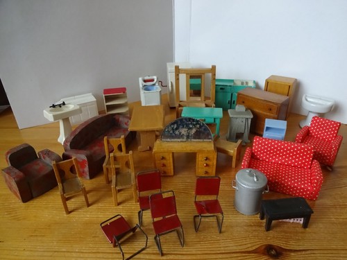 Large lot 16th scale vintage - large,