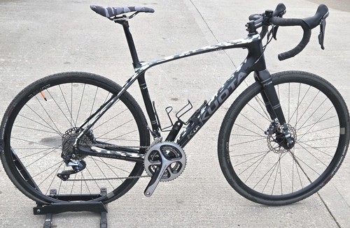 Large carbon disc gravel bike - large,