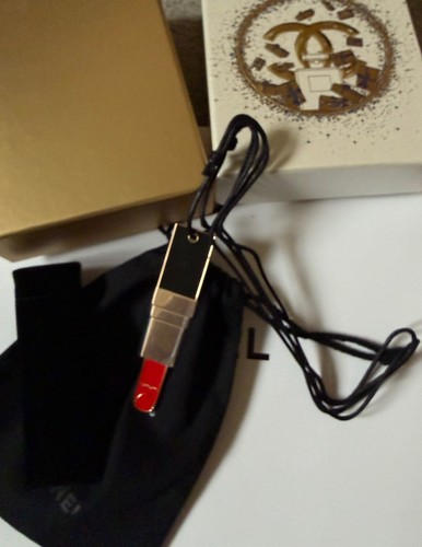 Chanel rouge lipstick mirror - chanel,