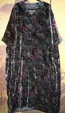 HAMPSTEAD BAZAAR O/S Stunning