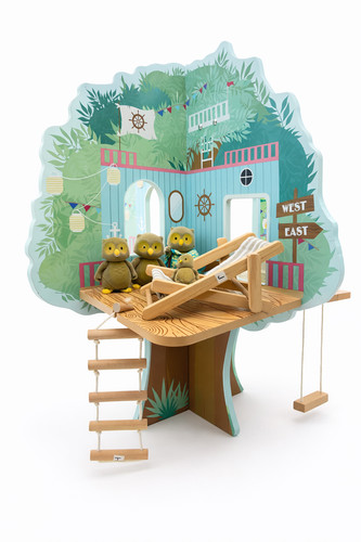 Large woodzeez owl - li’l,