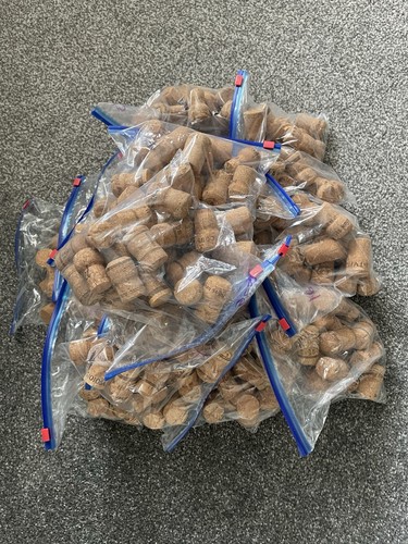Champagne prosecco corks x - corks,
