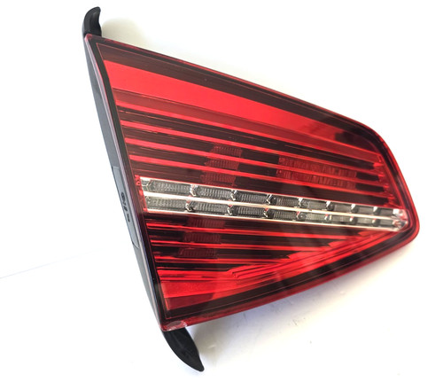 Passat rear left - passat,
