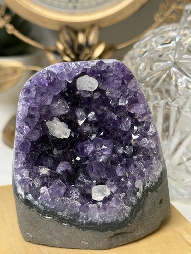 Rare amethyst geode with - ✨,