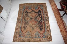 Antique Serapi /Heriz type P'ersian handmade wool rug worn 6 x 4 ft circa 1880