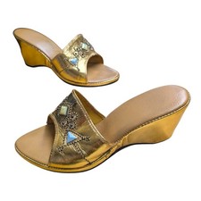 Vtg 70s Metallic Gold Wedge