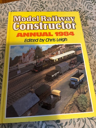 Model railway constructor - model,