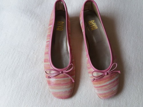 Brand new women riva - women's,