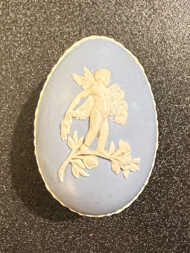 Wedgewood jasperware blue egg - blue,
