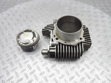 2005 04-08 Ducati Monster 800