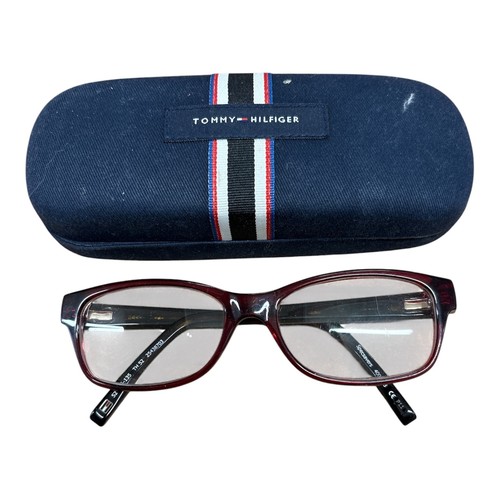 Tommy hilfiger burgundy - hilfiger,