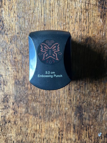 Docrafts xcut embossing punch - docrafts,