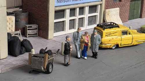 Gauge street sweeper figure - street,