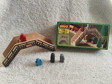Vintage Brio Foot Bridge