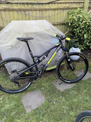 Mountain bike - mountain,