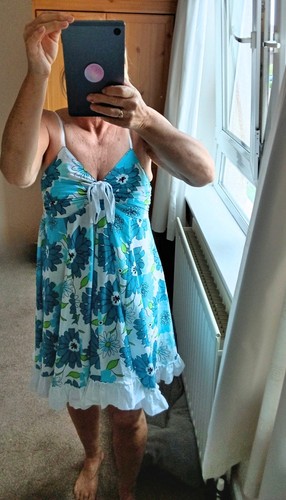 Size quiz dress - size,