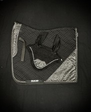 Size full Saddle pad with