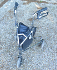 Days Walker Lightweight Folding Aluminium Tri Wheel Walking Aid Frame Black