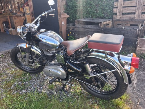 Royal enfield bullet - royal, classic