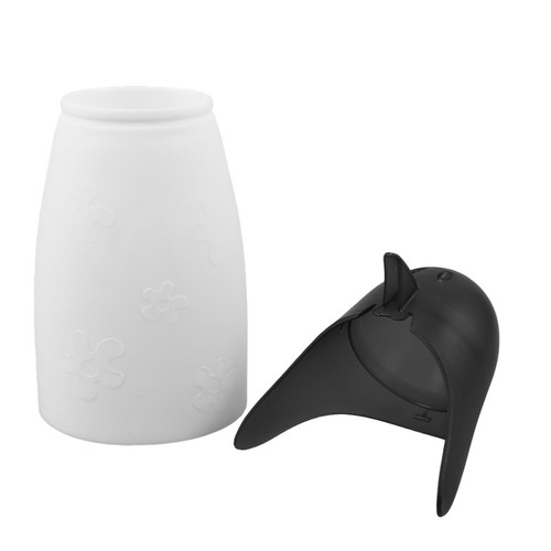 Small kitchen gadgets cleaning - small,
