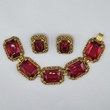 Vintage Tara Signed Red