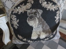 Adorable FRENCH Aubusson style