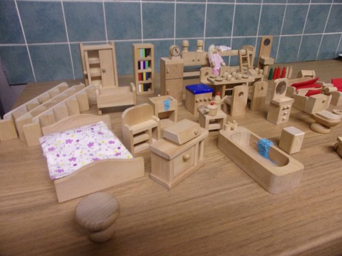 Dolls house furniture - dolls,
