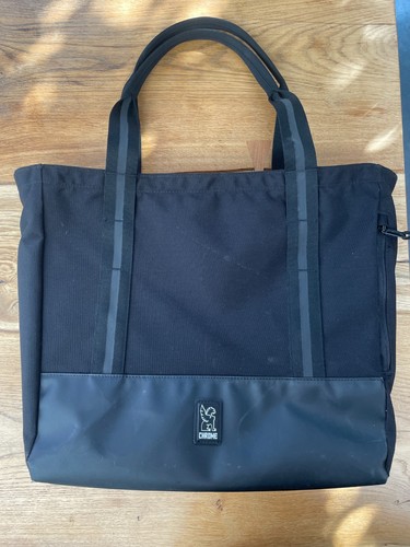Chrome civvy messenger tote - civvy,