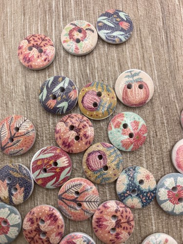 15mm wooden cute flower round - 15mm,