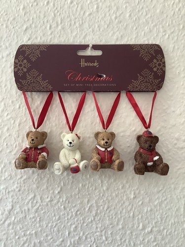 Harrods resin set 4 - resin, of