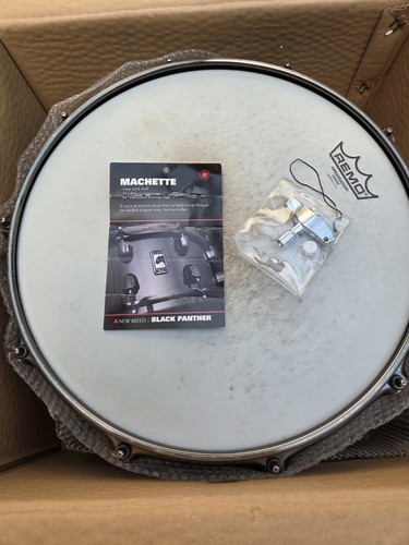 Mapex black panther - ,, machette.