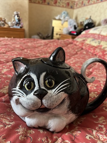 Carlton ware cat tea - cat,
