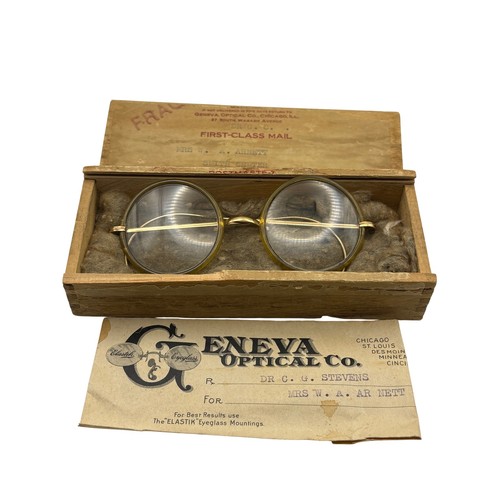 Antique windsor celluloid - antique,