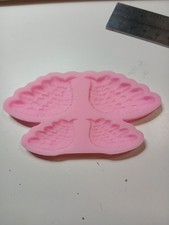 2 Sets Of Wings Moulds  Bird