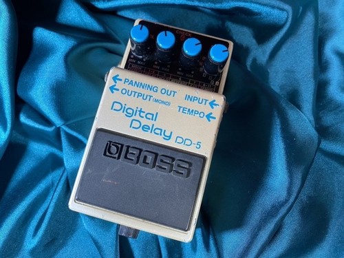 Boss digital delay dd - delay, /
