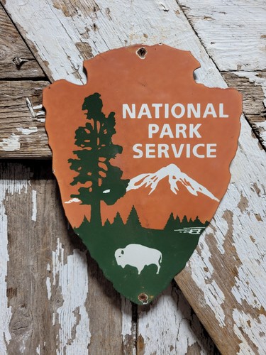 Vintage national park service - national,