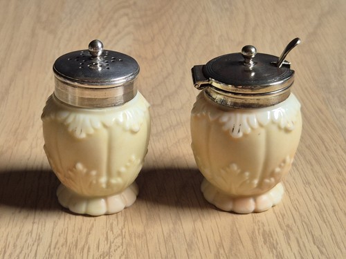 Antique worcester porcelain - antique,