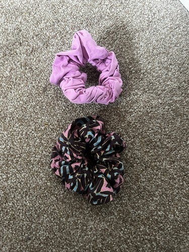 Zara scrunchies - scrunchies,