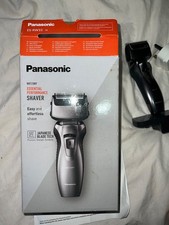 PANASONIC ES-RW33 Wet Dry Rechargeable Electric Shaver & Charging Station UK