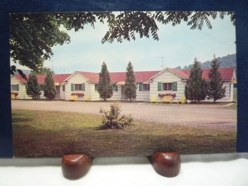 1940s 60s motel - postcard,, old