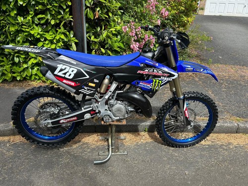 Yamaha yz125 moto bike - yamaha,