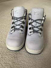 Women’s Nike ACG Platinum