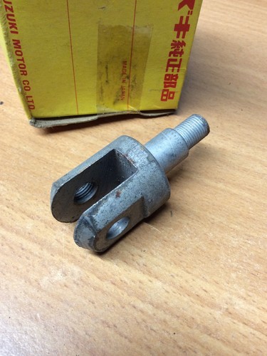 Norton amc footrest yoke - norton,