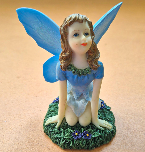 Dezine fairy figurine blue - dezine,